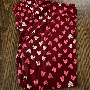Valentine’s Day leggings